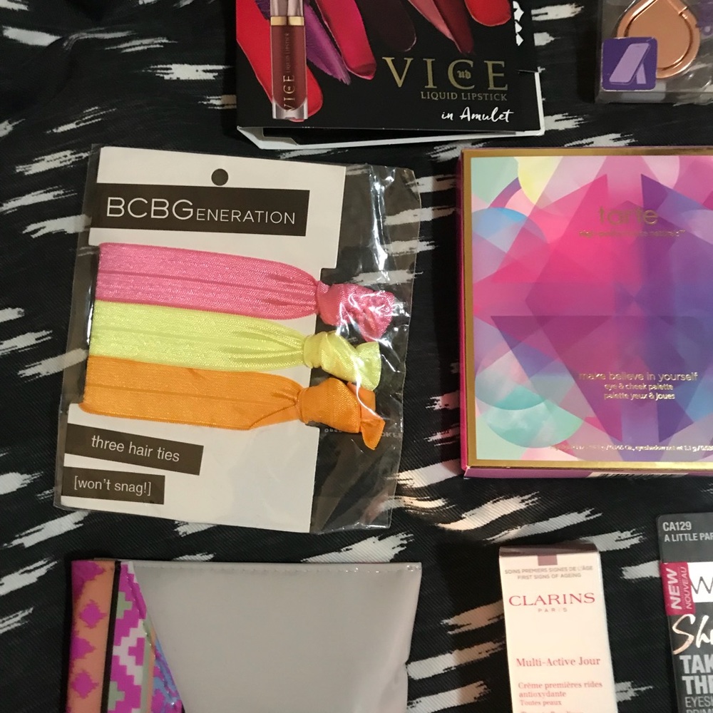 Beauty bundle - Picture 3 of 6
